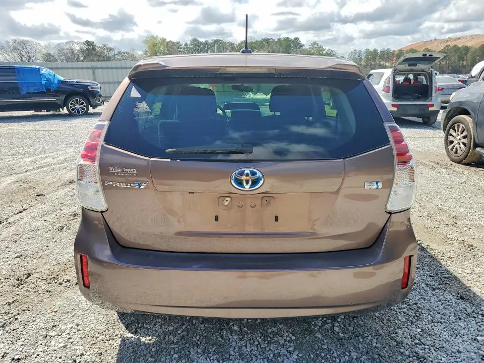 2015 TOYOTA PRIUS V THREE  