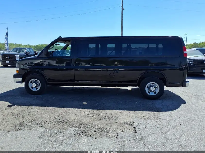 2016 CHEVROLET EXPRESS 3500 LT