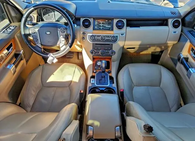 2013 LAND ROVER LR4 HSE LUXURY  