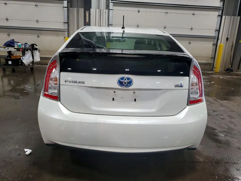 2014 TOYOTA PRIUS TWO  