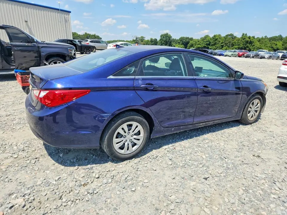 2013 HYUNDAI SONATA GLS  