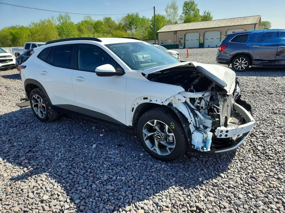 2025 CHEVROLET TRAX 1LT  