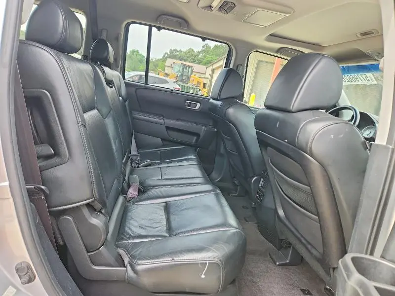2010 HONDA PILOT TOURING  