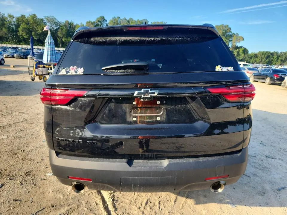 2023 CHEVROLET TRAVERSE LT  