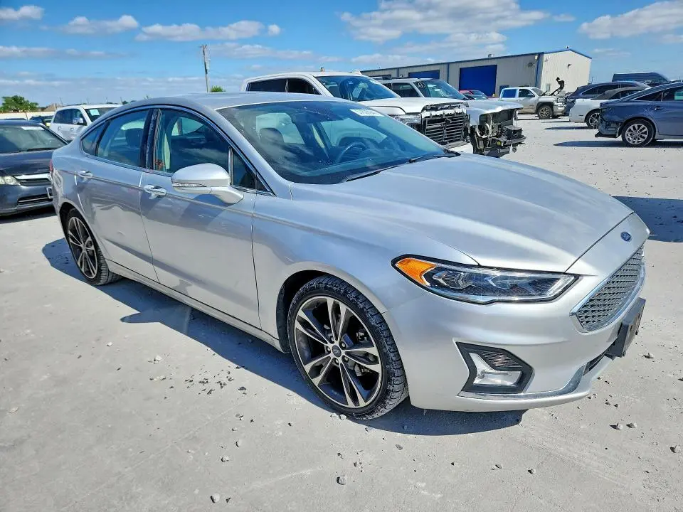 2019 FORD FUSION TITANIUM  