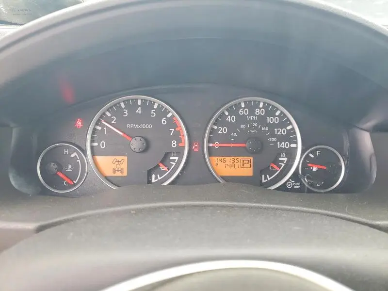 2010 NISSAN PATHFINDER S  