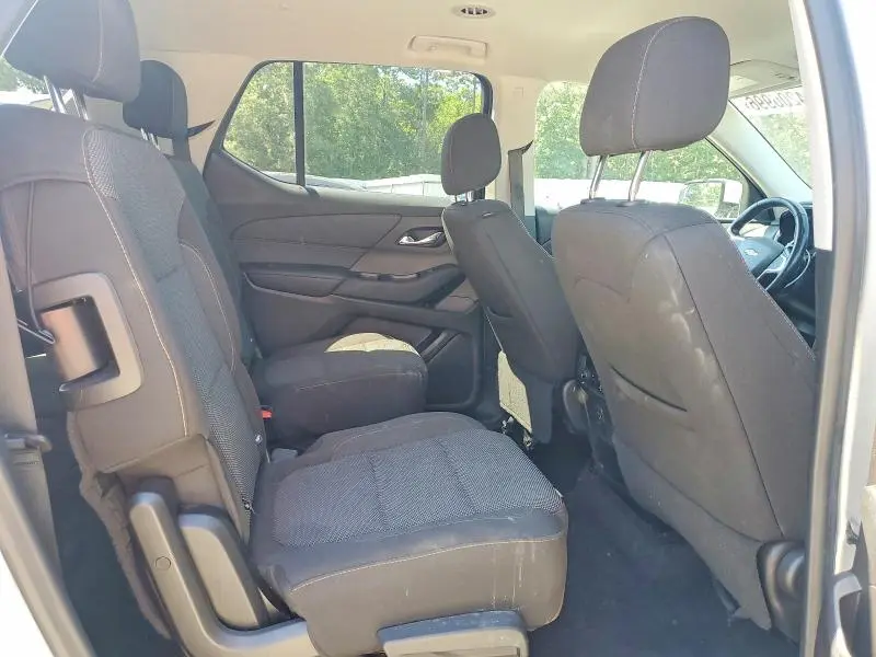 2019 CHEVROLET TRAVERSE LT  