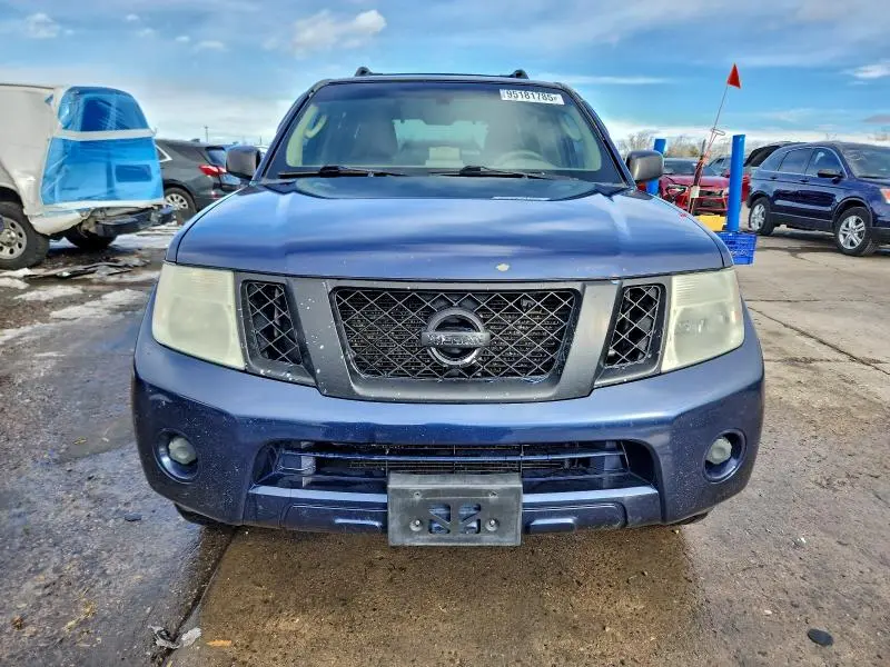 2010 NISSAN PATHFINDER S  