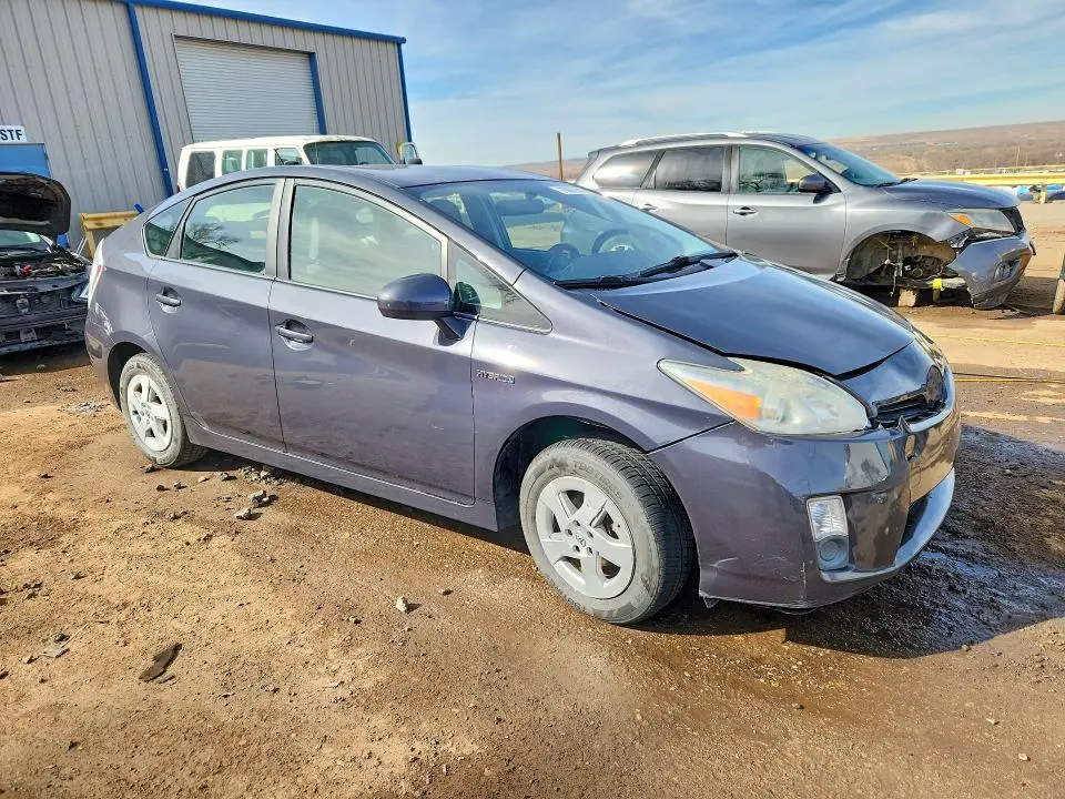 2010 TOYOTA PRIUS II  