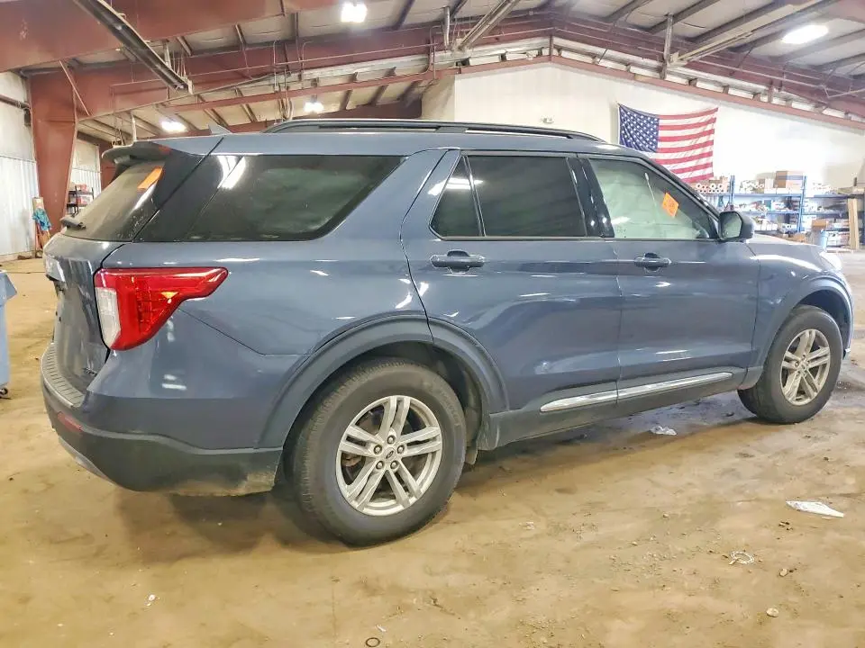 2021 FORD EXPLORER XLT  