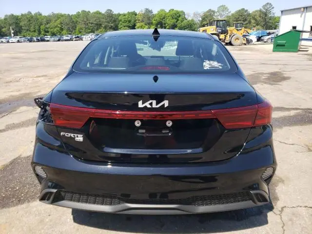 2024 KIA FORTE LX  