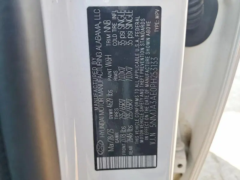 2023 HYUNDAI TUCSON SE  