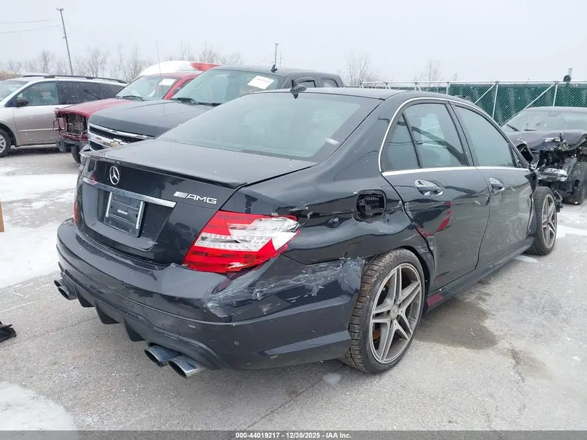 2012 MERCEDES-BENZ C 63 AMG  