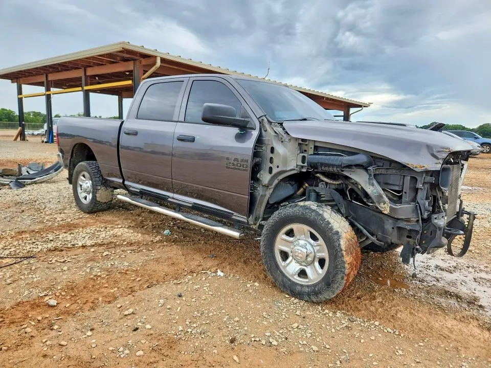 2015 RAM 2500 ST  