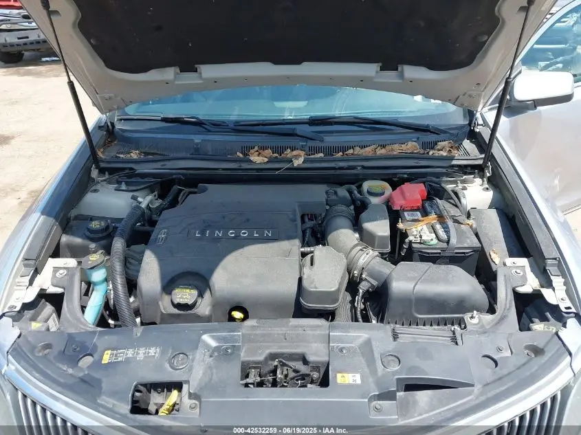 2013 LINCOLN MKS  