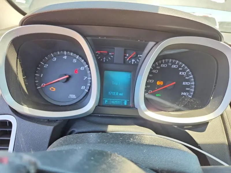 2010 CHEVROLET EQUINOX LT  