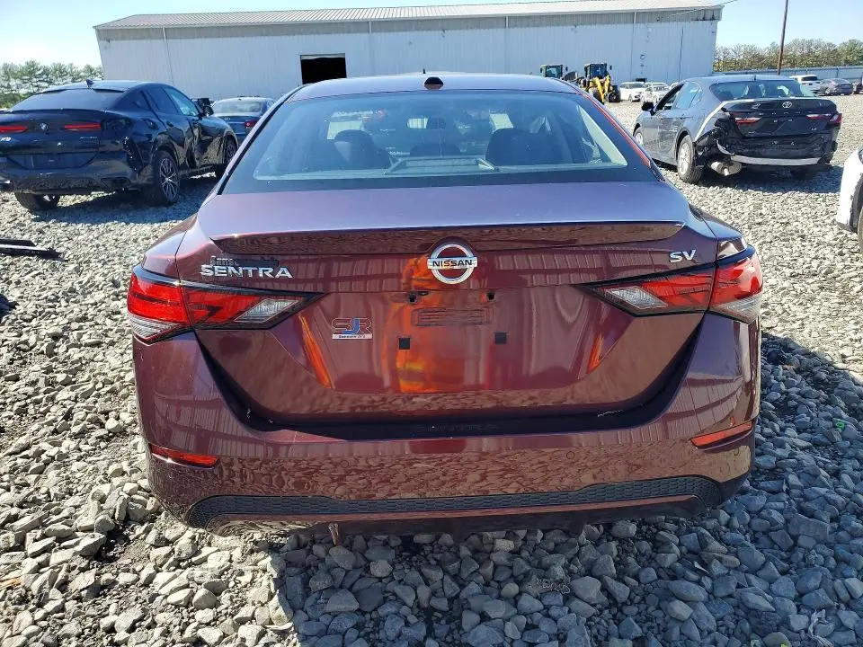 2020 NISSAN SENTRA SV  