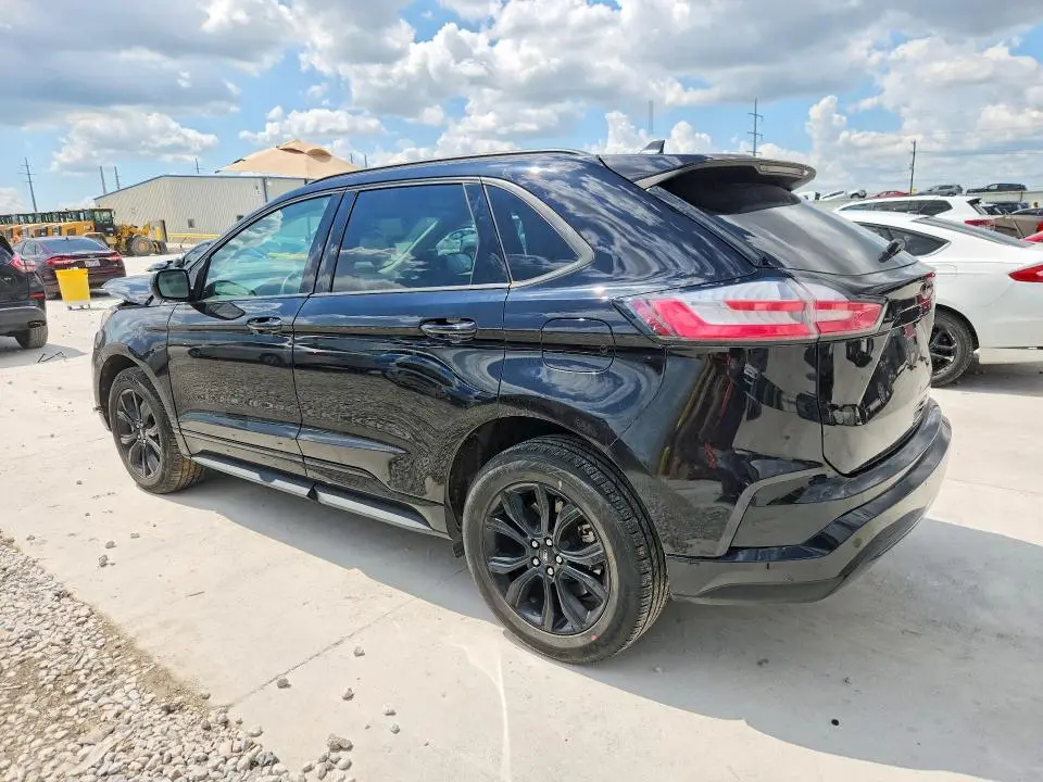 2024 FORD EDGE SE  