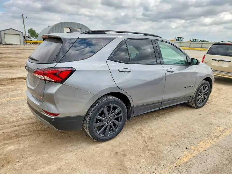 2023 CHEVROLET EQUINOX RS  
