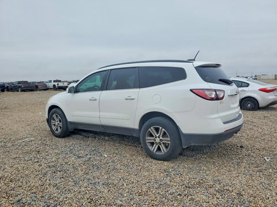 2016 CHEVROLET TRAVERSE LT  