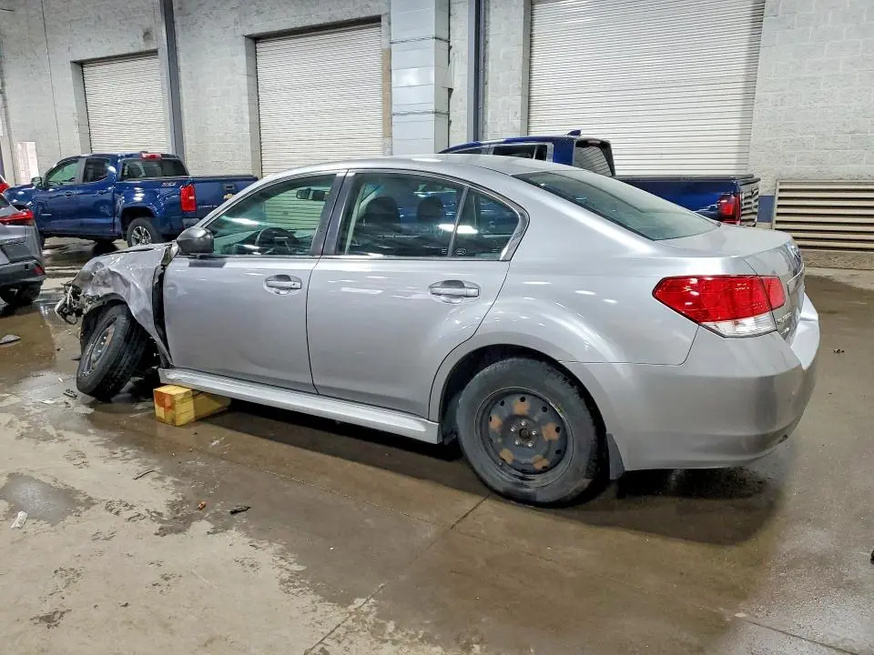 2011 SUBARU LEGACY 2.5I  