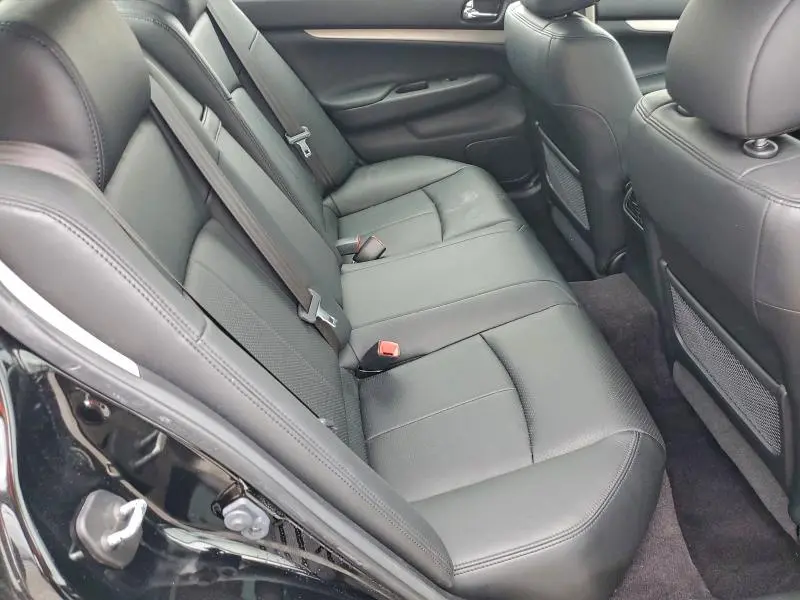2012 INFINITI G37   