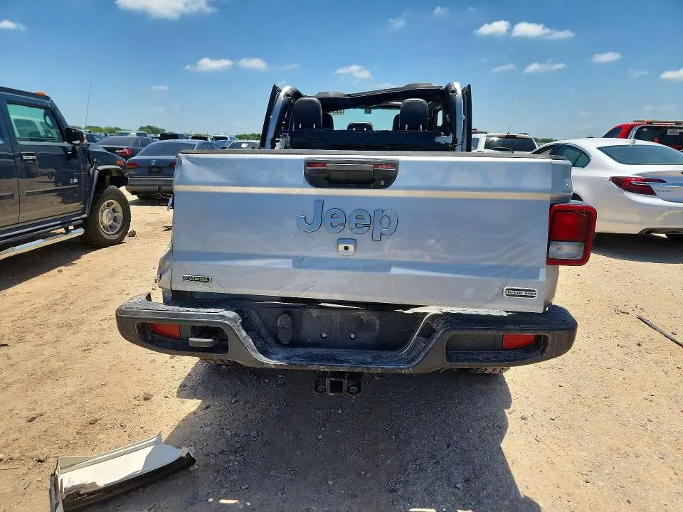 2022 JEEP GLADIATOR OVERLAND  