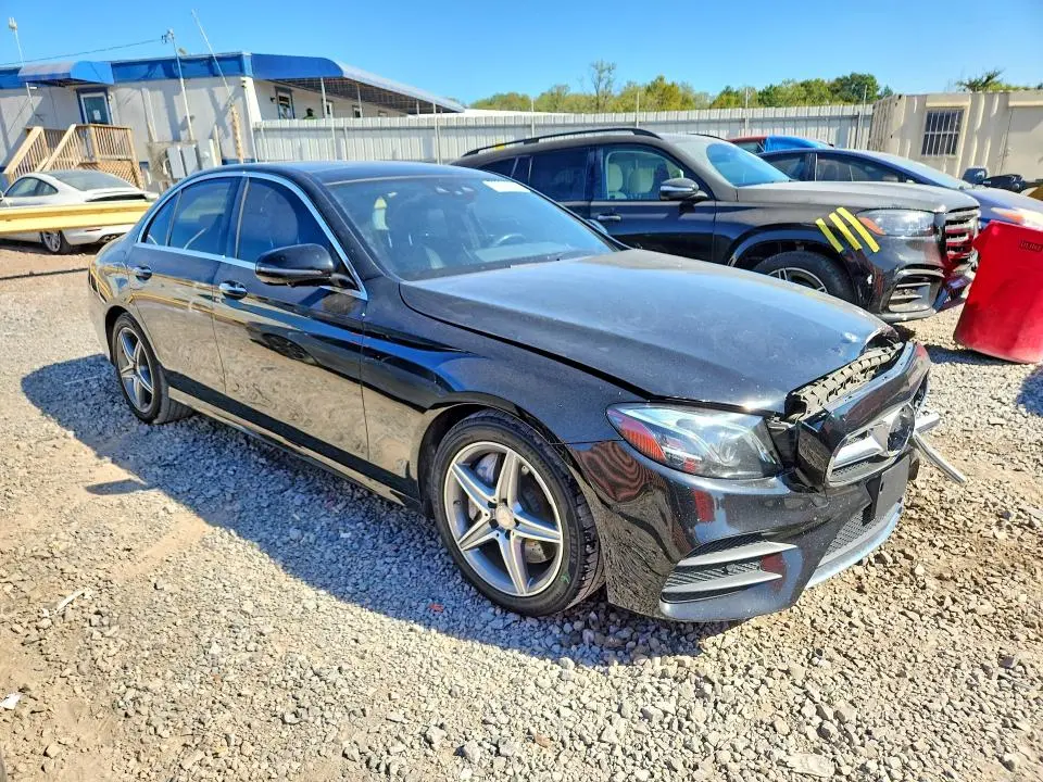 2017 MERCEDES-BENZ E 300  