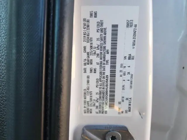 2017 FORD ESCAPE SE  