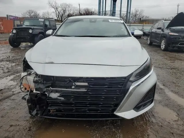 2023 NISSAN ALTIMA SV  