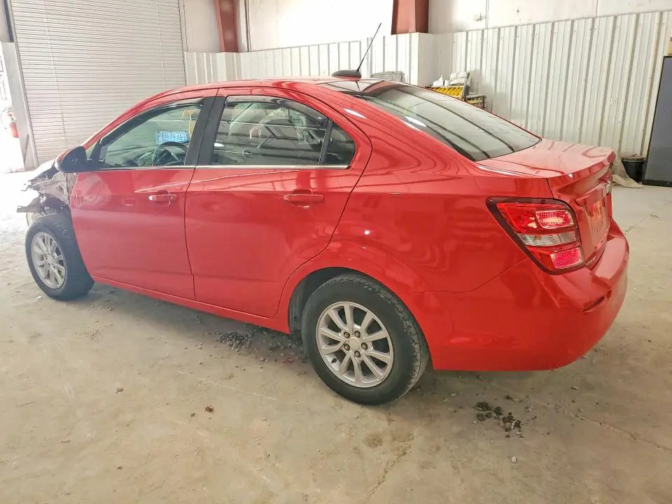 2020 CHEVROLET SONIC LT  