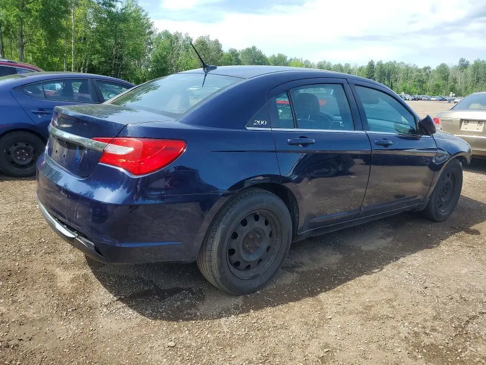 2014 CHRYSLER 200 LX  