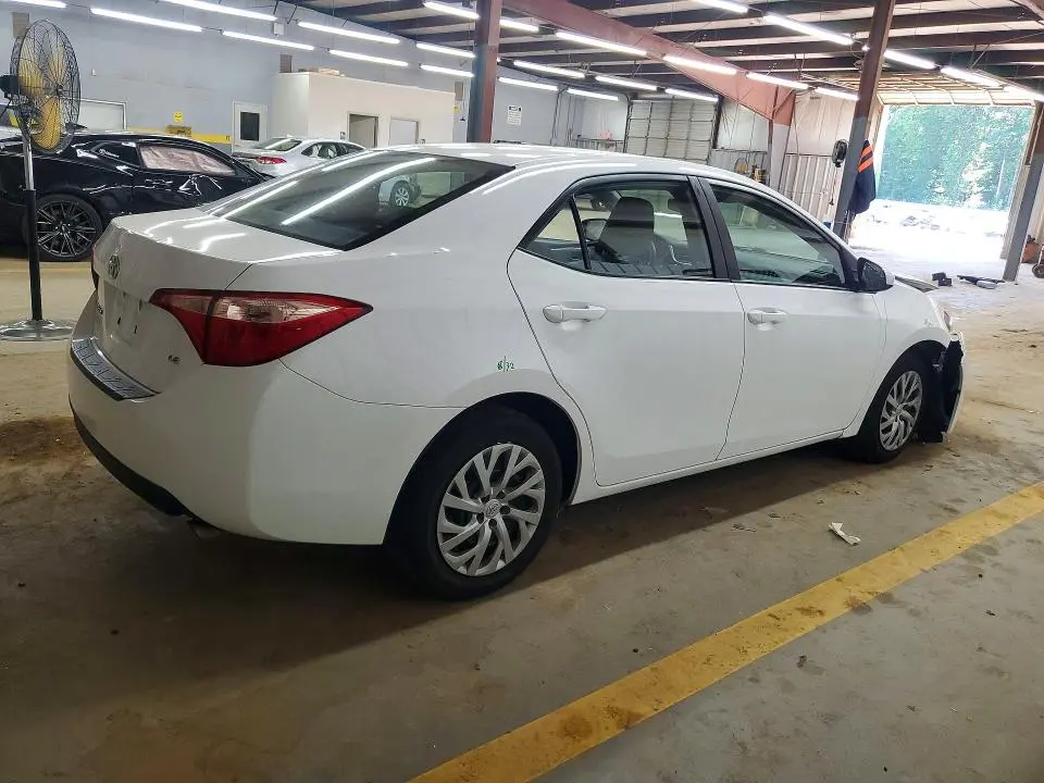 2018 TOYOTA COROLLA LE  