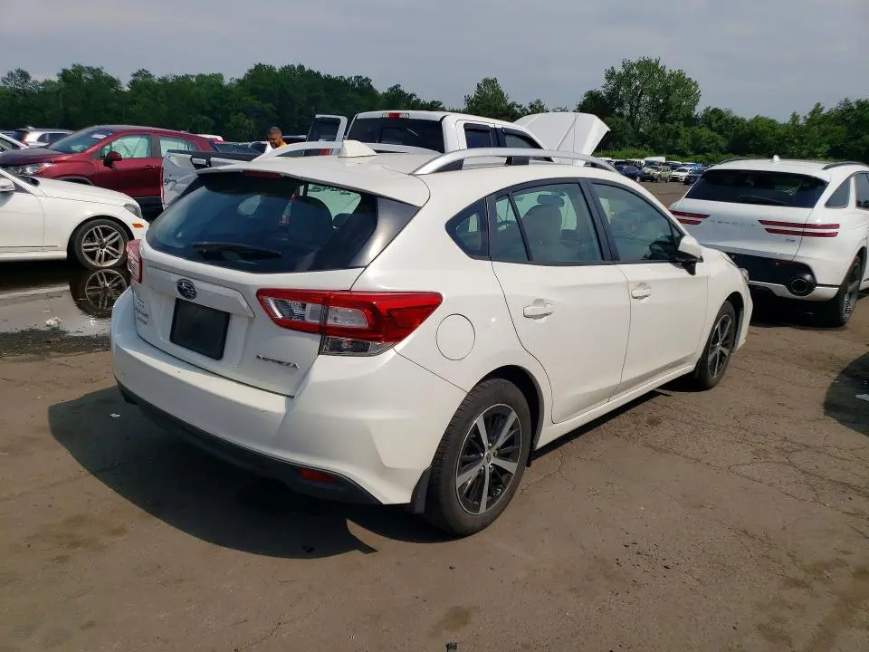 2019 SUBARU IMPREZA PREMIUM  