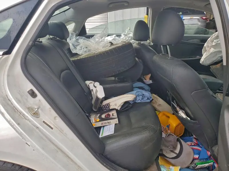 2013 HYUNDAI SONATA SE  