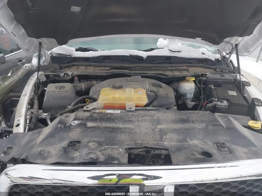 2018 RAM 1500 TRADESMAN  4X4 6'4 BOX