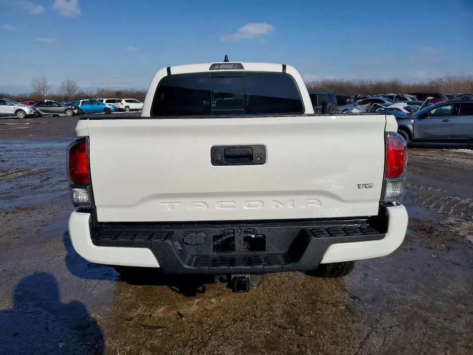 2022 TOYOTA TACOMA TRD SPORT  
