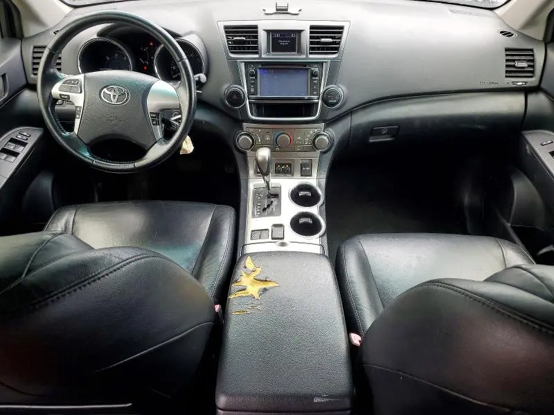 2013 TOYOTA HIGHLANDER HYBRID  