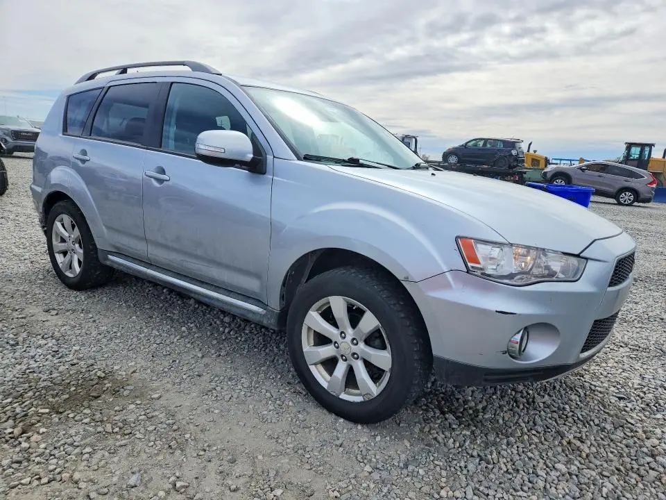 2010 MITSUBISHI OUTLANDER XLS  
