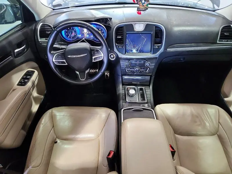 2017 CHRYSLER 300 LIMITED  