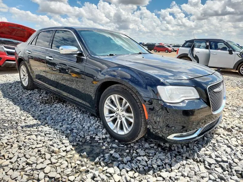 2016 CHRYSLER 300C   
