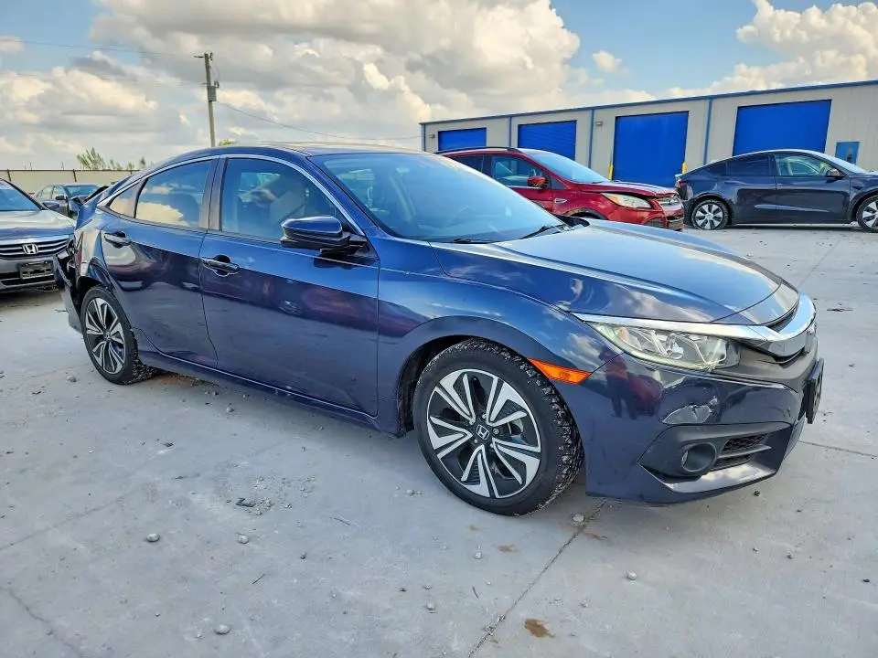 2018 HONDA CIVIC EX  