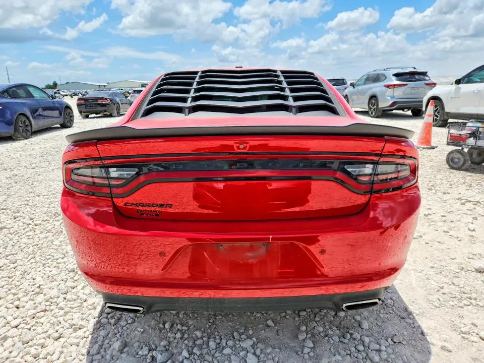 2020 DODGE CHARGER SXT  