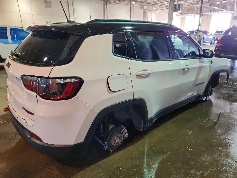 2025 JEEP COMPASS TRAILHAWK  