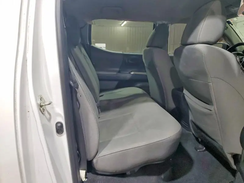 2017 TOYOTA TACOMA SR5 V6  