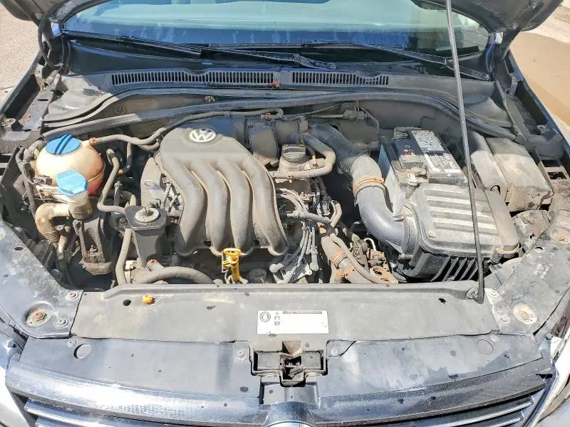 2013 VOLKSWAGEN JETTA BASE  
