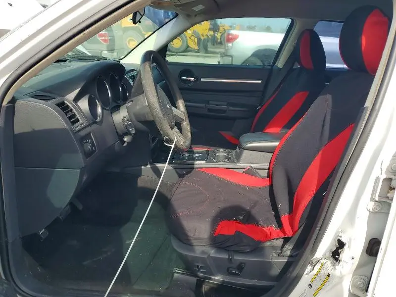 2010 DODGE CHARGER SXT  