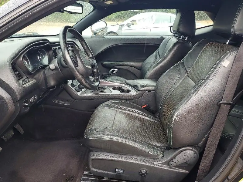 2016 DODGE CHALLENGER SXT  