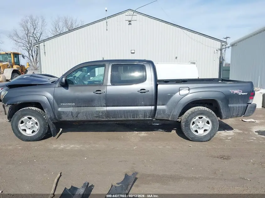 2010 TOYOTA TACOMA V6
