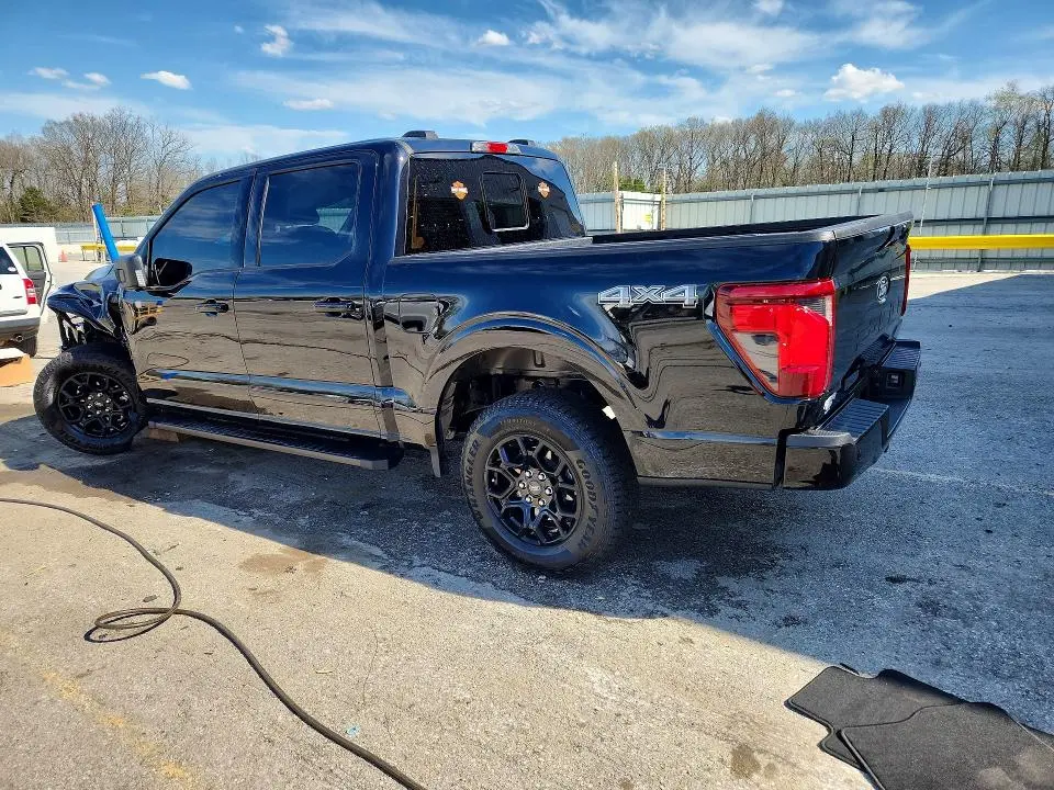 2025 FORD F150 XLT  